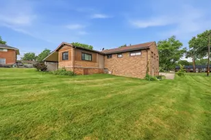 157 Gourley Ln, Center Township, PA 15061 - Photo 24