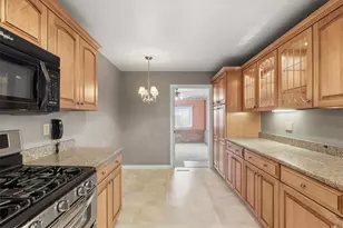 157 Gourley Ln, Center Township, PA 15061 - Photo 8