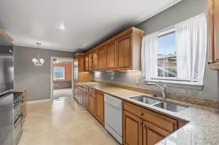 157 Gourley Ln, Center Township, PA 15061 - Photo 6