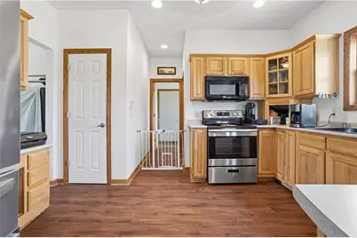 220 Main Rd, Donegal Township, PA 15376 - Photo 10