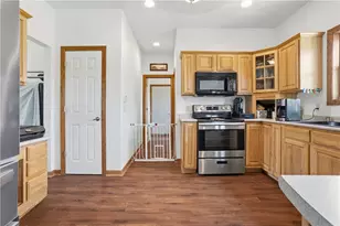 220 Main Rd, Donegal Township, PA 15376 - Photo 10