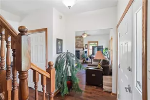 220 Main Rd, Donegal Township, PA 15376 - Photo 6