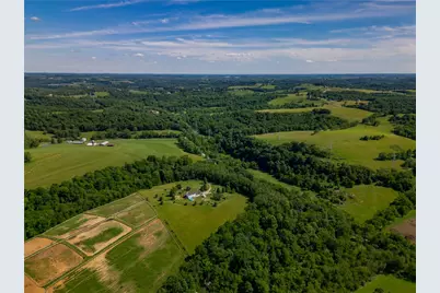 220 Main Rd, Donegal Township, PA 15376 - Photo 40