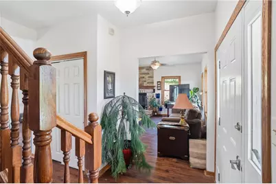 220 Main Rd, Donegal Township, PA 15376 - Photo 6