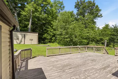 111 Center St, Shade Township, PA 15563 - Photo 20