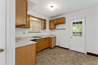 3940 Dalewood St, Pittsburgh, PA 15227 - Photo 14