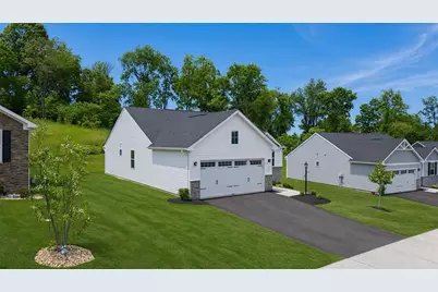 174 Olivia Dr, Center Township, PA 15061 - Photo 26