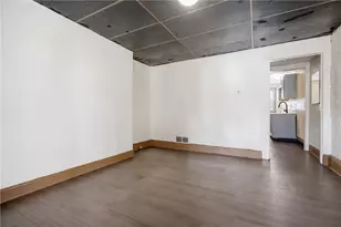 2016 Tustin St, Downtown Pgh, PA 15219 - Photo 8