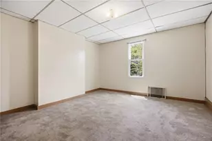 2016 Tustin St, Downtown Pgh, PA 15219 - Photo 16