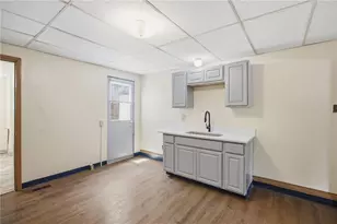 2016 Tustin St, Downtown Pgh, PA 15219 - Photo 12