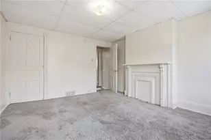 2018 Tustin St, Downtown Pgh, PA 15219 - Photo 14