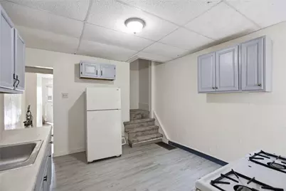 2018 Tustin St, Pittsburgh, PA 15219 - Photo 10