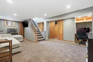5221 Springdale Dr, Pittsburgh, PA 15236 - Photo 30