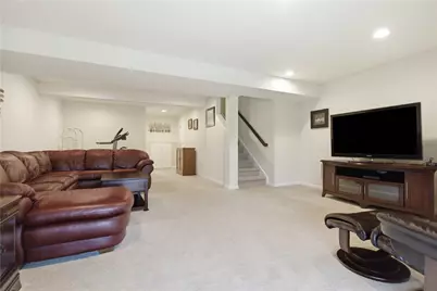 169 Cimarron Dr, Moon/Crescent Twp, PA 15108 - Photo 32