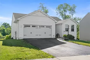 171 Alta Vista Dr, Findlay Township, PA 15126 - Photo 1