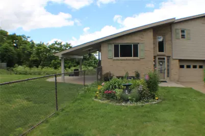 508 Beckman Dr, McKeesport, PA 15132 - Photo 2