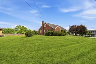 600 Douglas Ave, Elizabeth Twp/Boro, PA 15037 - Photo 2