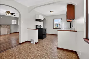 1010 Elmwood St, Port Vue, PA 15133 - Photo 8