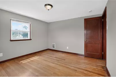 1010 Elmwood St, Port Vue, PA 15133 - Photo 28
