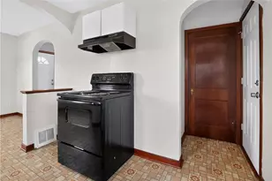 1010 Elmwood St, Port Vue, PA 15133 - Photo 8