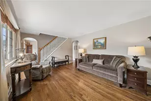 416 Veronica Dr, Pittsburgh, PA 15235 - Photo 2