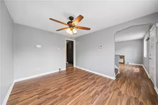 7931 Thon Dr, Pittsburgh, PA 15147 - Photo 6