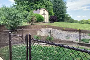 26 Paxton Rd, Sandy Lake Boro, PA 16145 - Photo 2