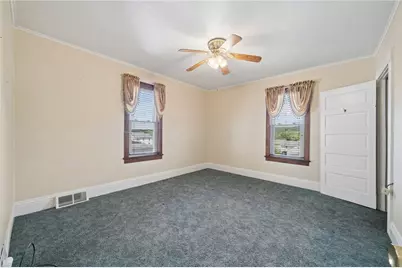 212 S 4th Street, Youngwood, PA 15697 - Photo 12