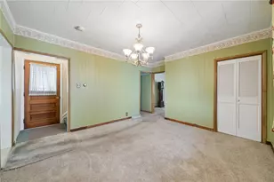 212 S 4th St, Youngwood, PA 15697 - Photo 6