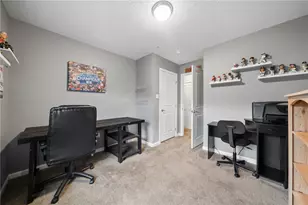 1803 Pointe View Dr, Adams Township, PA 16046 - Photo 24