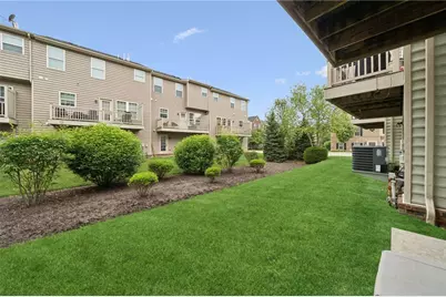 1803 Pointe View Dr, Adams Township, PA 16046 - Photo 30