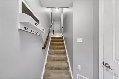 1803 Pointe View Dr, Adams Township, PA 16046 - Photo 2