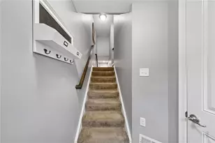 1803 Pointe View Dr, Adams Township, PA 16046 - Photo 2