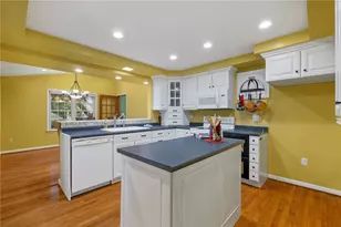 9610 Fox Rd, Pittsburgh, PA 15237 - Photo 14