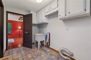 9610 Fox Rd, Pittsburgh, PA 15237 - Photo 24