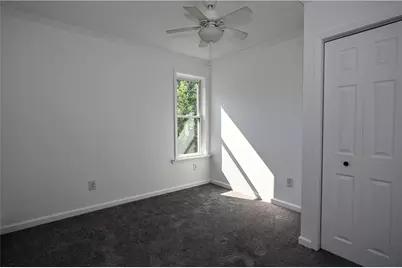 697 E Main St, Monongahela, PA 15063 - Photo 10