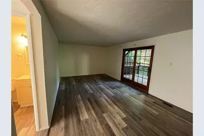 456 Hunting Creek Rd, Canonsburg, PA 15317 - Photo 4