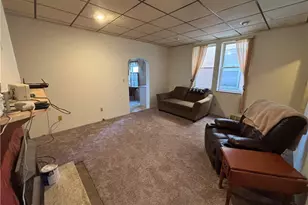 135 Rochelle St, Pittsburgh, PA 15210 - Photo 10