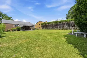 5023 Carlyn Dr, Pittsburgh, PA 15236 - Photo 24