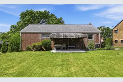 5023 Carlyn Dr, Pittsburgh, PA 15236 - Photo 22