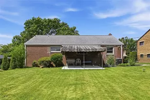 5023 Carlyn Dr, Pittsburgh, PA 15236 - Photo 22