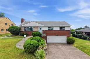 5023 Carlyn Dr, Pittsburgh, PA 15236 - Photo 2