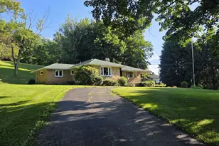 377 Orr Ave, Allegheny Township, PA 15613 - Photo 2