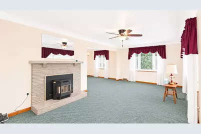 377 Orr Avenue, Allegheny Township, PA 15613 - Photo 4