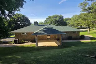 377 Orr Ave, Allegheny Township, PA 15613 - Photo 14