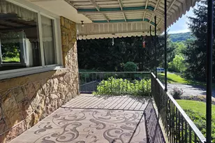 377 Orr Ave, Allegheny Township, PA 15613 - Photo 12
