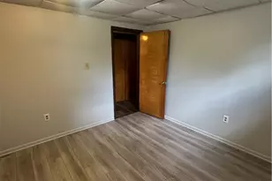 935 Russellwood Ave, Stowe Township, PA 15136 - Photo 10