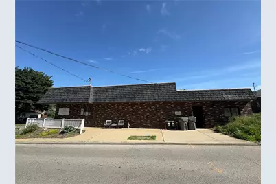 773 Pershing St, Ellwood City, PA 16117 - Photo 4
