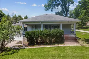 1405 Park Ave, North Franklin Township, PA 15301 - Photo 2
