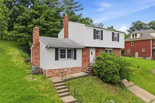 386 Old Gilkeson Rd, Pittsburgh, PA 15228 - Photo 2